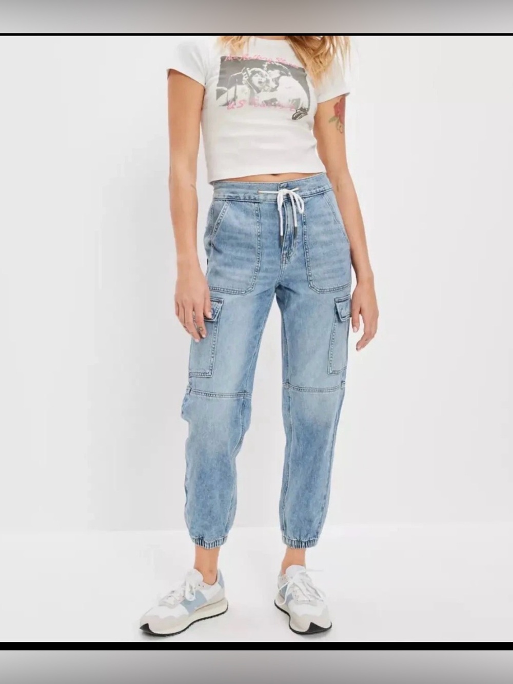 AE Super High-Waisted Cargo Denim Jogger 16 Regular